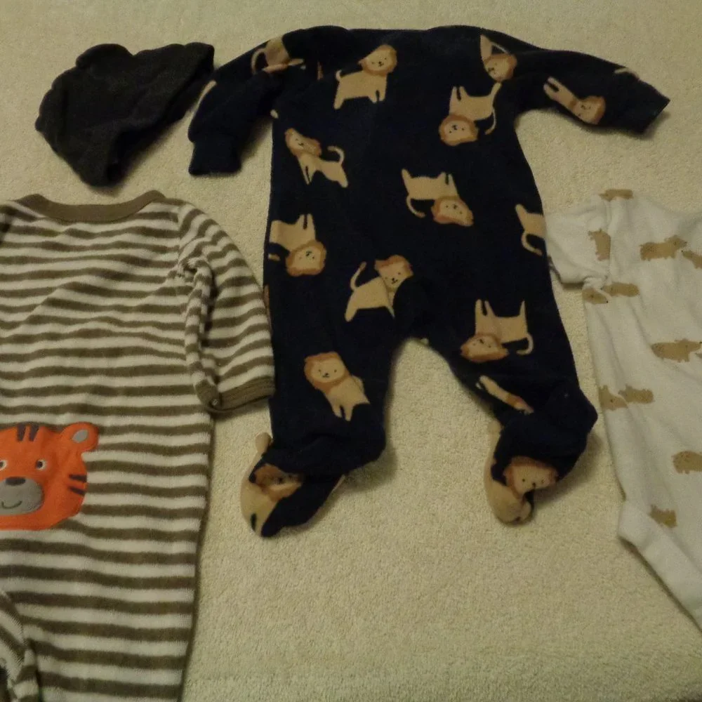 ANIMALS INFANTS 4 PIECES BABY WEAR BUNDLE